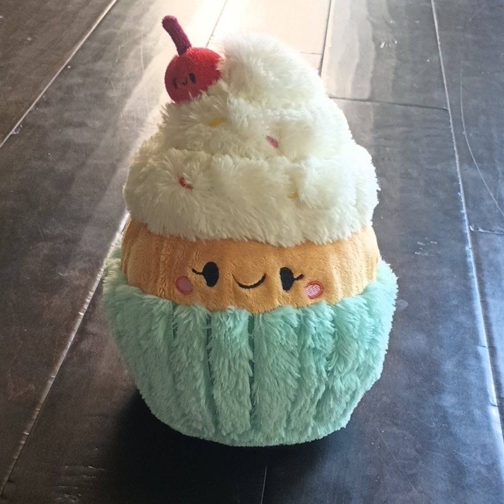 Squishable Mini Madame Cupcake